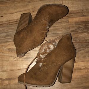 Brown suede booties!